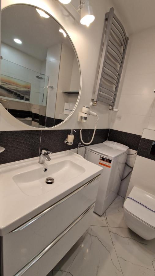 Astra Apartament Porta Mare Дзивновек Экстерьер фото